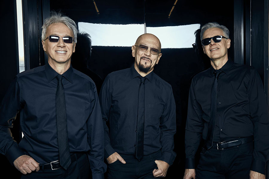 ENRICO-RUGGERI-e-i-DECIBEL