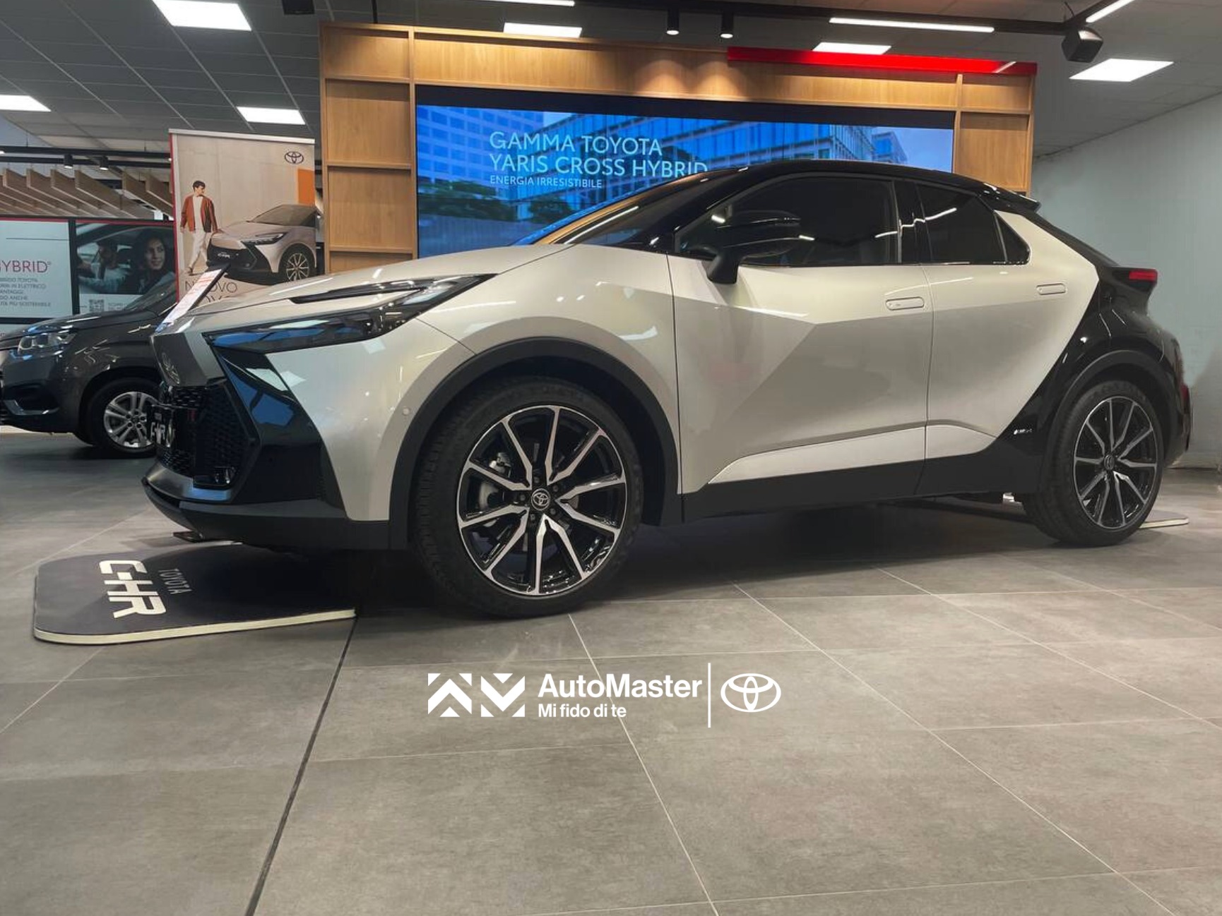 AutoMaster di Ferrara presenta il nuovo Toyota C-HR Hybrid con Radio Bruno