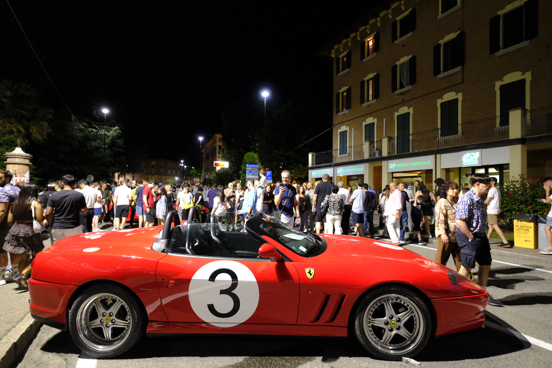 Notte Rossa, a spasso tra le Ferrari