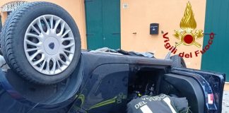 In auto contro un palazzo: 42enne muore sul colpo