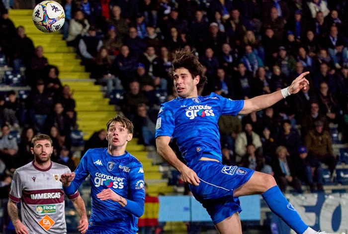 Stiven Shpendi salta in alto ed indirizza il pallone alle spalle di Micai per l'1-1 (Credit Ph EFC 1920)