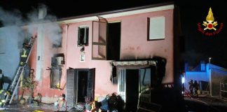 Incendio in abitazione: morte madre e figlia