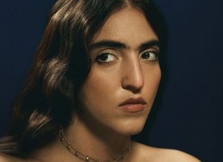 Joan Thiele annuncia il tour nei teatri