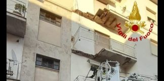 Insegnante 56enne muore nel crollo del balcone della sua abitazione