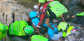 Modena, donna di 70 anni precipita dalla cascata e finisce in ospedale