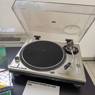 Giradischi Technics SL-1200 1980