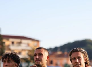 Dalle ceneri alla rinascita: Pagliuca restituisce un’anima alla Carrarese. E contro il Modena si rivede il vero spirito azzurro